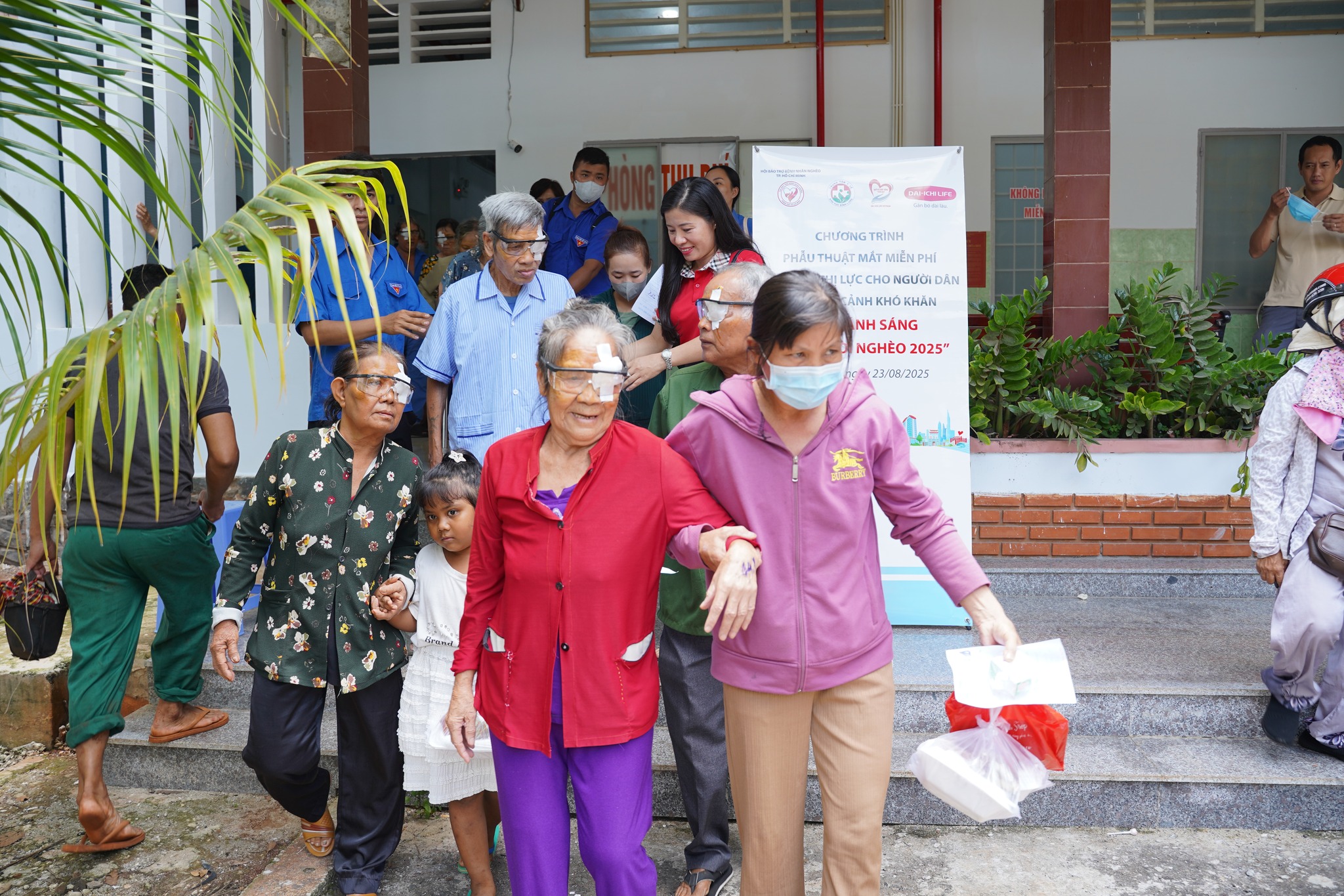 Chương trình được khởi xướng từ năm 2009 đến nay với mục tiêu cải thiện chất lượng cuộc sống cho người dân có hoàn cảnh khó khăn và góp phần chia sẻ gánh nặng của ngành y tế